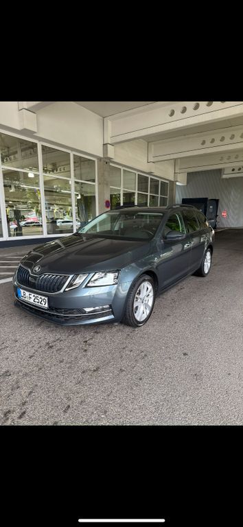 Skoda Octavia 49.970 km 17.700 € Stuttgart 70499