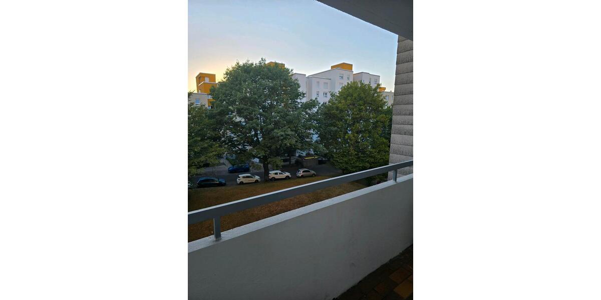 Etagenwohnung Pforzheim Eutingen - 3 Zimmer, 84 m&sup2;, 1.260&euro; | Angebot:27540335