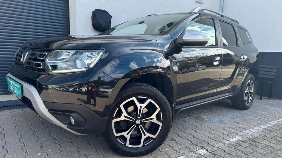 Dacia Duster 85.000 km 14.500 € Stuttgart 70563