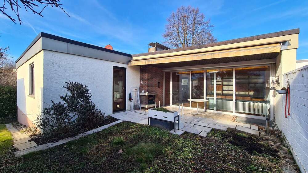 Einfamilienhaus Korntal-Münchingen Münchingen - 6.5 Zimmer, 182 m&sup2;, 690.000&euro; | Angebot:24983446