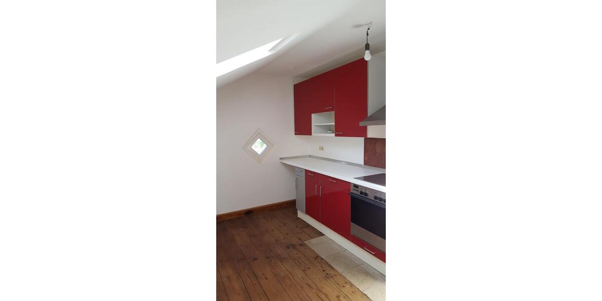 Dachgeschoßwohnung Nagold - 5 Zimmer, 100 m&sup2;, 920&euro; | Angebot:24788295