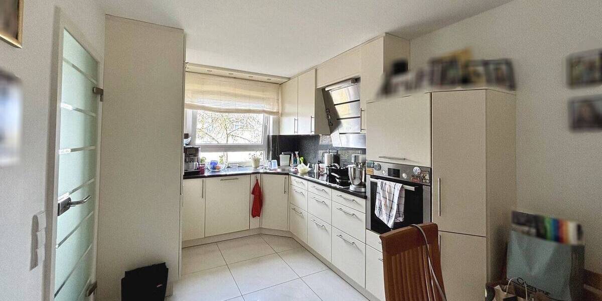 Reihenmittelhaus Stuttgart Hofen - 5 Zimmer, 130 m&sup2;, 520.000&euro; | Angebot:25909036