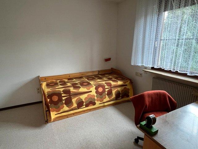 Einfamilienhaus Herrenberg - 3.5 Zimmer, 240 m&sup2;, 629.000&euro; | Angebot:26987397