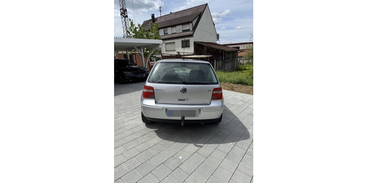 VW Golf IV 175.000 km 3.490 &euro; Althengstett 75382