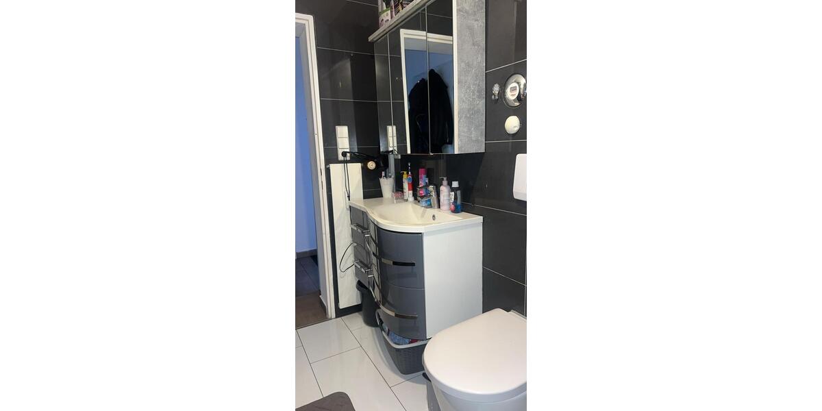 Etagenwohnung Herrenberg - 2.5 Zimmer, 60 m&sup2;, 250.000&euro; | Angebot:25895199