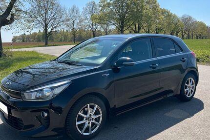 Kia Rio 92.000 km 9.400 &euro; Grafenau 71120