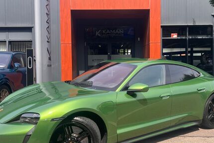 Porsche Taycan 6.200 km 87.500 € Sindelfingen 71065