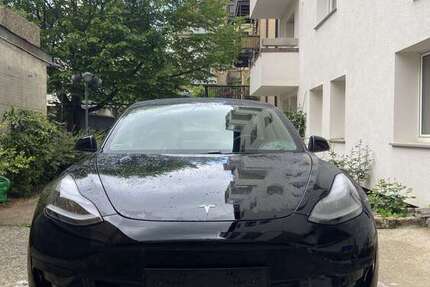 Tesla Model 3 95.000 km 25.999 &euro; Stuttgart, Landeshauptstadt 70180