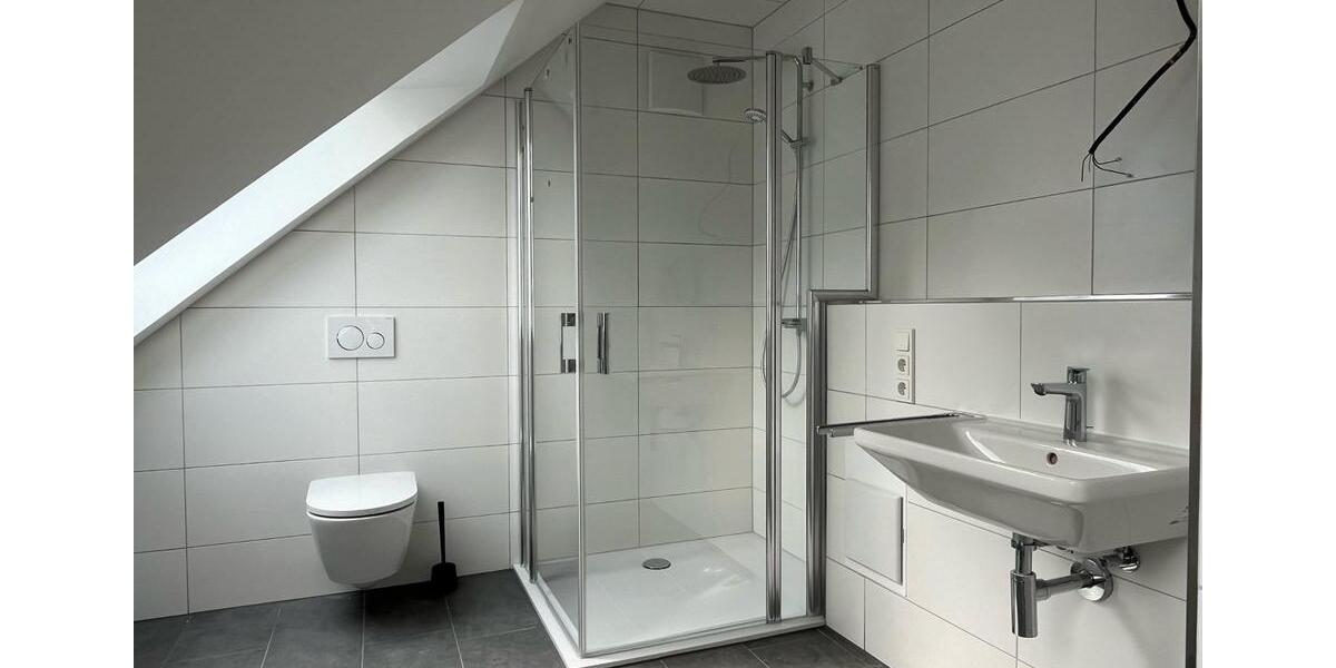 Einfamilienhaus Böblingen Dagersheim - 2.5 Zimmer, 93 m&sup2;, 1.650&euro; | Angebot:26480203