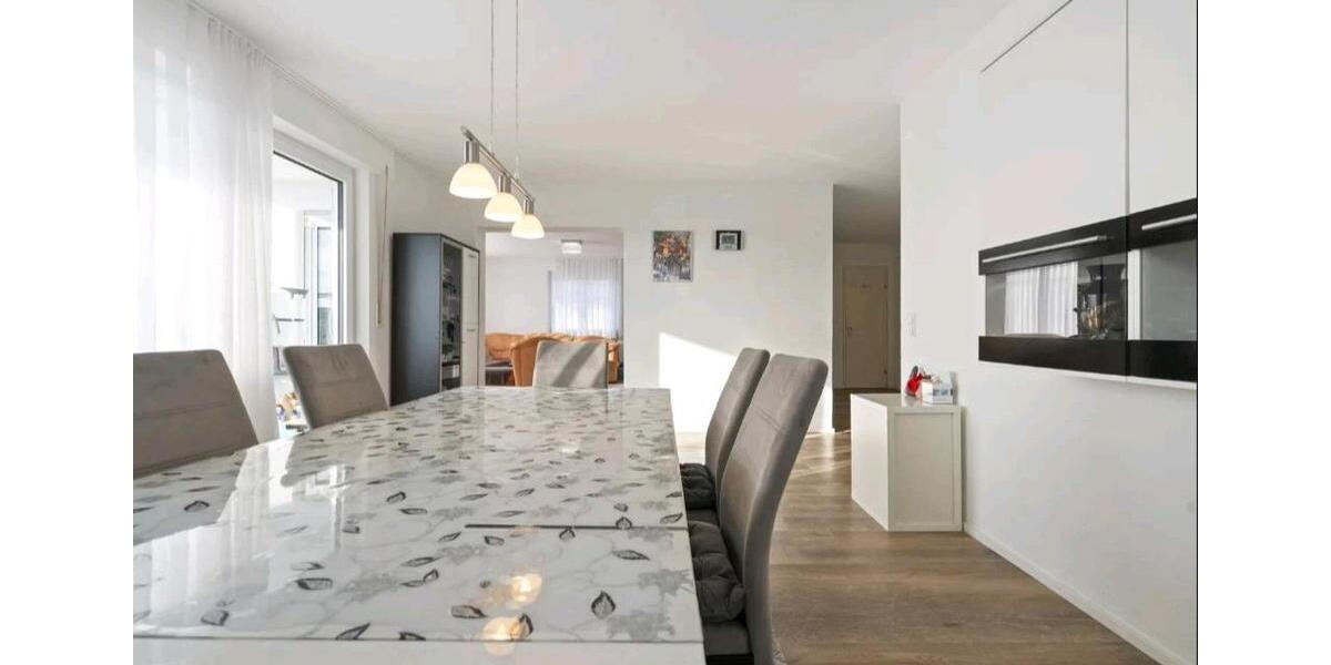 Mehrfamilienhaus, Wohnhaus Rottenburg am Neckar - 12 Zimmer, 308 m&sup2;, 657.500&euro; | Angebot:27189876