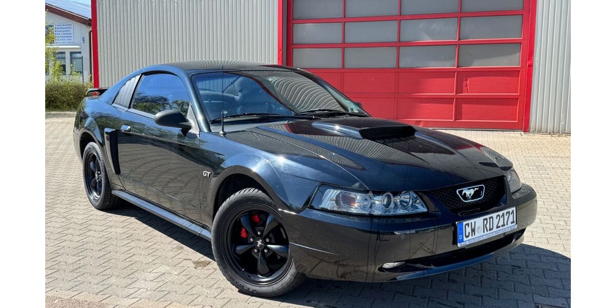 Ford Mustang 120.000 km 8.990 &euro; Althengstett 75382