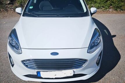 Ford Fiesta 64.500 km 9.600 &euro; Leonberg 71229