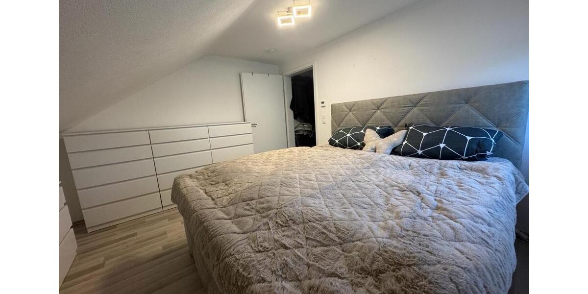Dachgeschoßwohnung Pforzheim Eutingen - 2 Zimmer, 69 m&sup2;, 724&euro; | Angebot:26446603