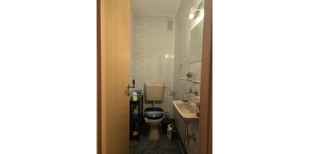 Etagenwohnung Ludwigsburg Hoheneck - 4 Zimmer, 91 m&sup2;, 1.775&euro; | Angebot:27603040
