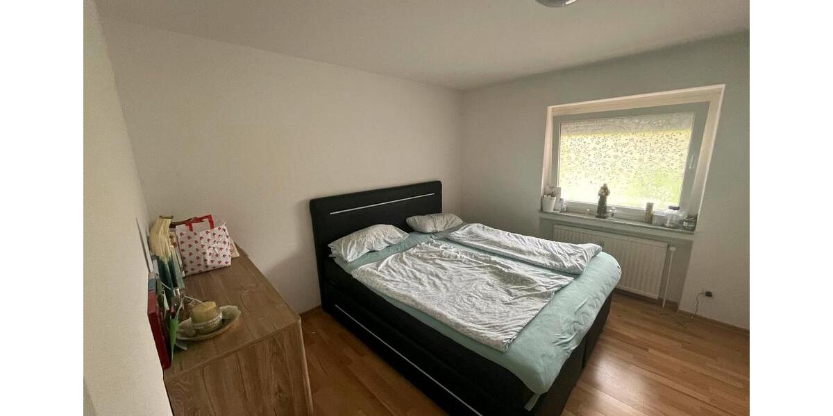 Etagenwohnung Leonberg - 4 Zimmer, 83 m&sup2;, 285.000&euro; | Angebot:26973317