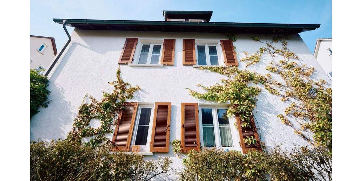 Einfamilienhaus Böblingen - 8 Zimmer, 162 m&sup2;, 648.500&euro; | Angebot:25601577