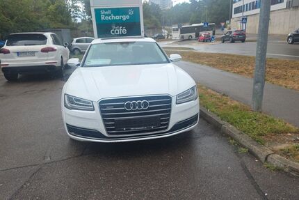 Audi A8 207.000 km 22.900 € Waiblingen 71332