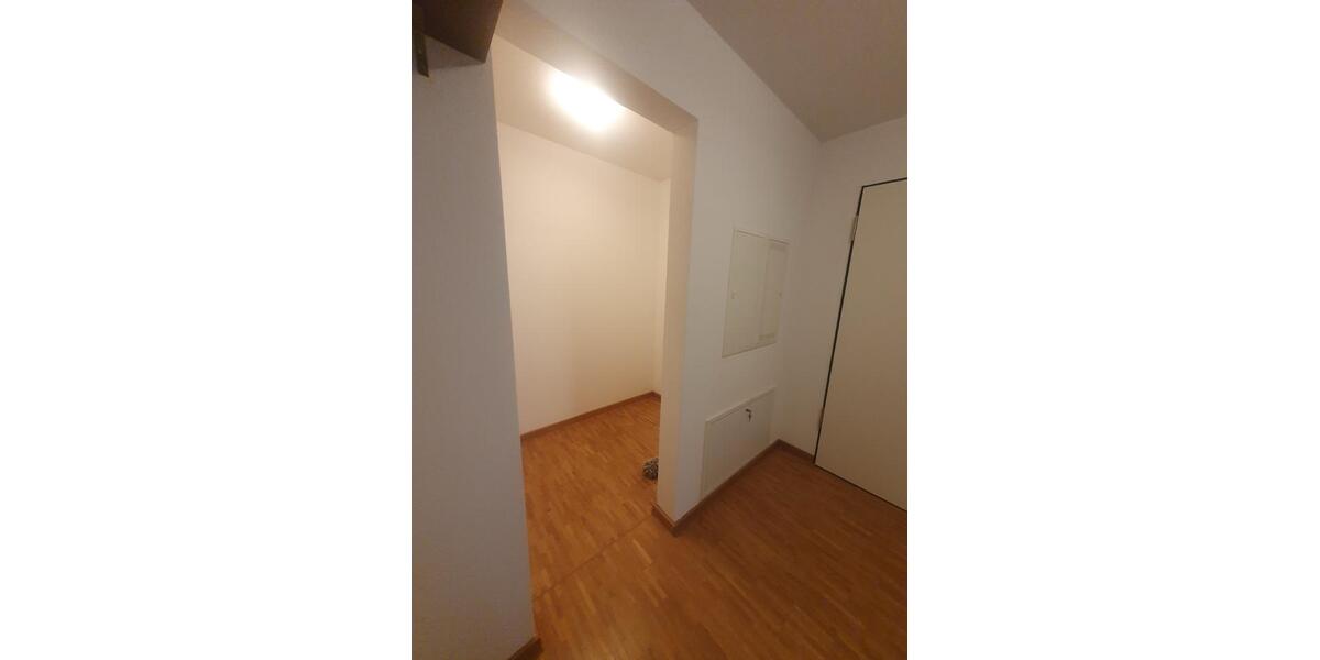 Etagenwohnung Ostfildern - 5 Zimmer, 134 m&sup2;, 2.200&euro; | Angebot:27549073