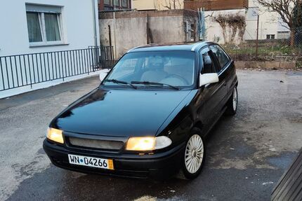 Opel Astra 167.000 km 600 &euro; Fellbach 70734