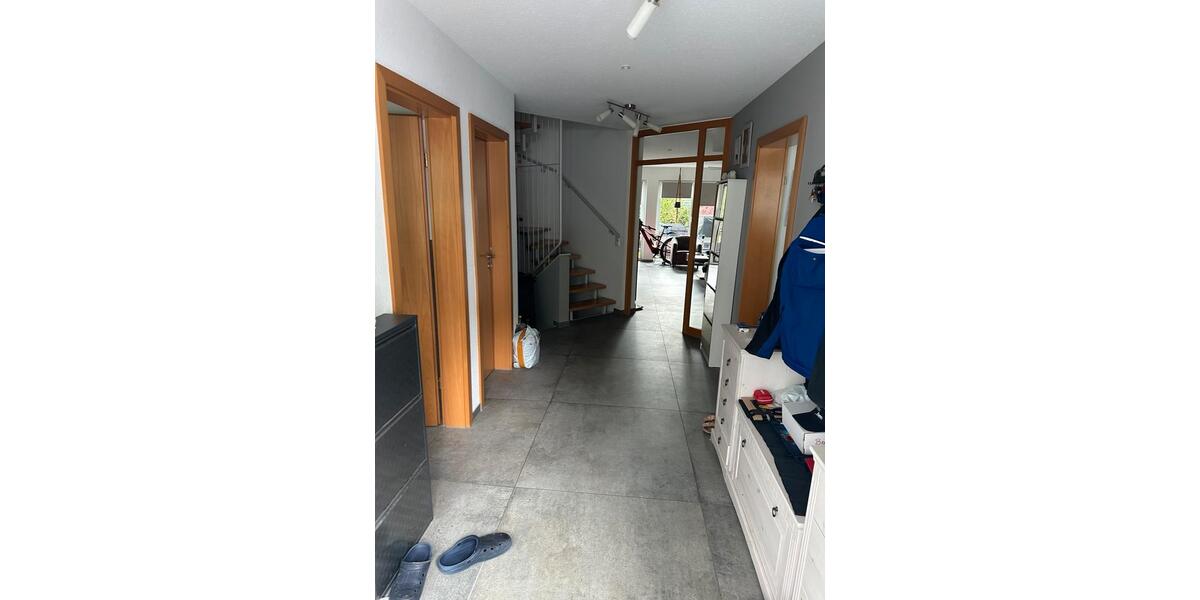 Reihenhaus Reutlingen Sondelfingen - 5.5 Zimmer, 163 m&sup2;, 550.000&euro; | Angebot:26636301