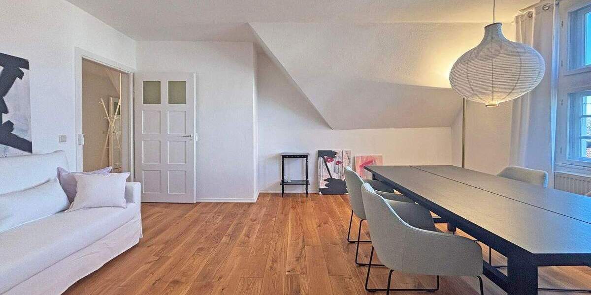 Etagenwohnung Stuttgart Sonnenberg - 4 Zimmer, 108 m&sup2;, 2.150&euro; | Angebot:25704687