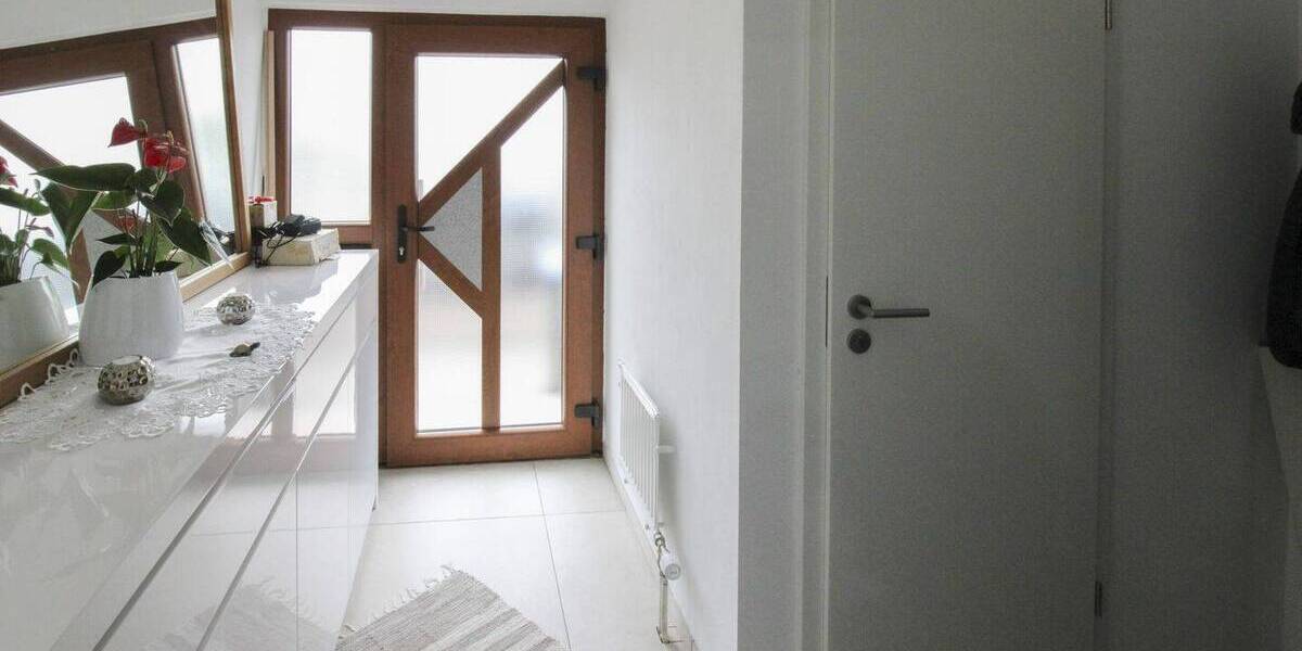 Reihenmittelhaus Hildrizhausen - 5 Zimmer, 152 m&sup2;, 498.000&euro; | Angebot:26276087