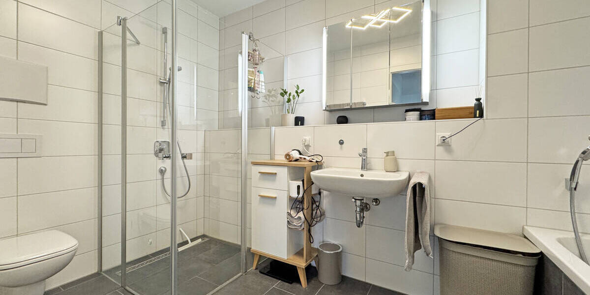 Etagenwohnung Metzingen - 3 Zimmer, 84 m&sup2;, 1.090&euro; | Angebot:26489150