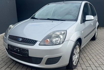 Ford Fiesta 169.000 km 1.990 € Gärtringen 71116