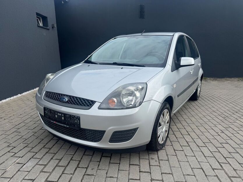 Ford Fiesta 169.000 km 1.990 € Gärtringen 71116