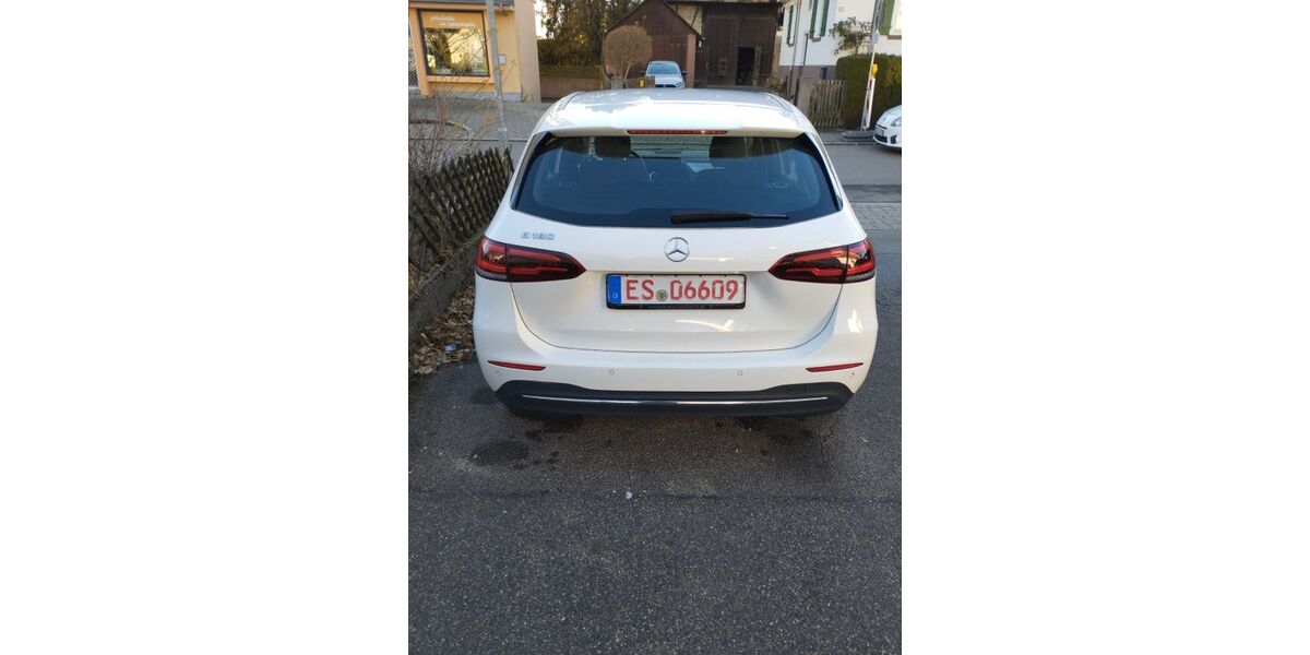 Mercedes-Benz B 180 95.000 km 18.600 &euro; Ebhausen 72224
