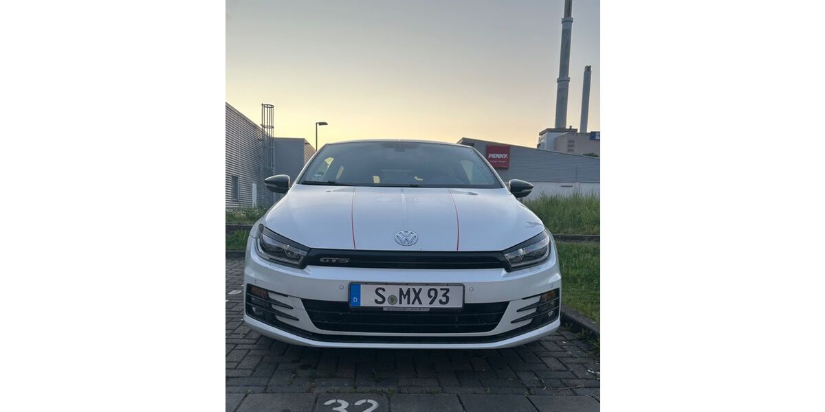 VW Scirocco 77.000 km 19.999 &euro; Stuttgart 70376
