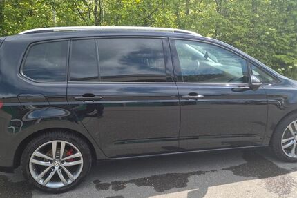 VW Touran 144.000 km 16.500 &euro; Calw-Hirsau 75365