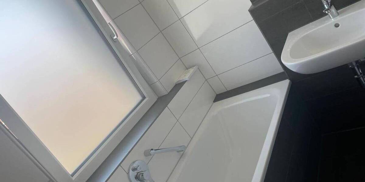 Etagenwohnung Sindelfingen Mitte - 4 Zimmer, 122 m&sup2;, 1.920&euro; | Angebot:26891906