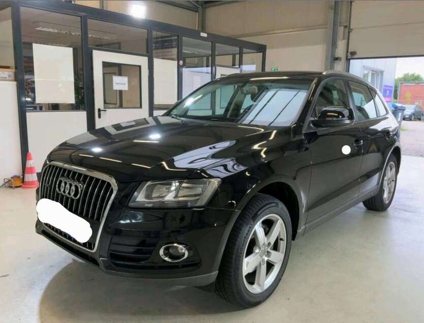 Audi Q5 98.000 km 15.500 € Stuttgart 70469