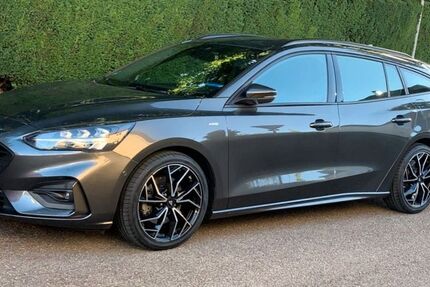 Ford Focus 82.000 km 16.500 &euro; Bietigheim-Bissingen 74321