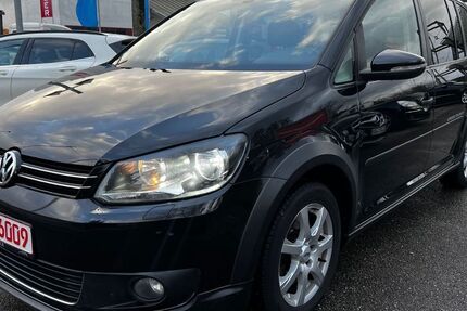 VW Touran 196.000 km 9.490 &euro; Esslingen am Neckar 73730