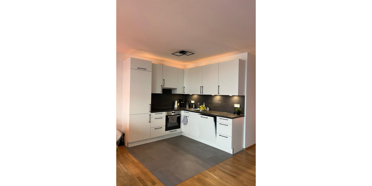 Etagenwohnung Herrenberg - 3 Zimmer, 82 m&sup2;, 1.300&euro; | Angebot:25354036