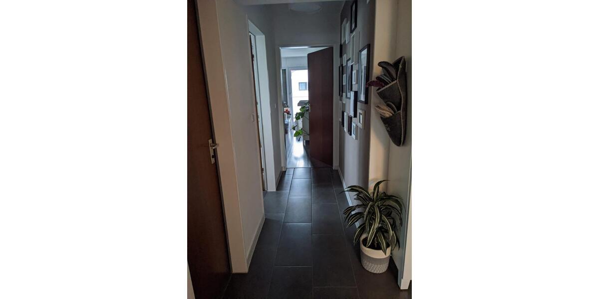 Etagenwohnung Renningen - 3 Zimmer, 92 m&sup2;, 1.300&euro; | Angebot:25963185