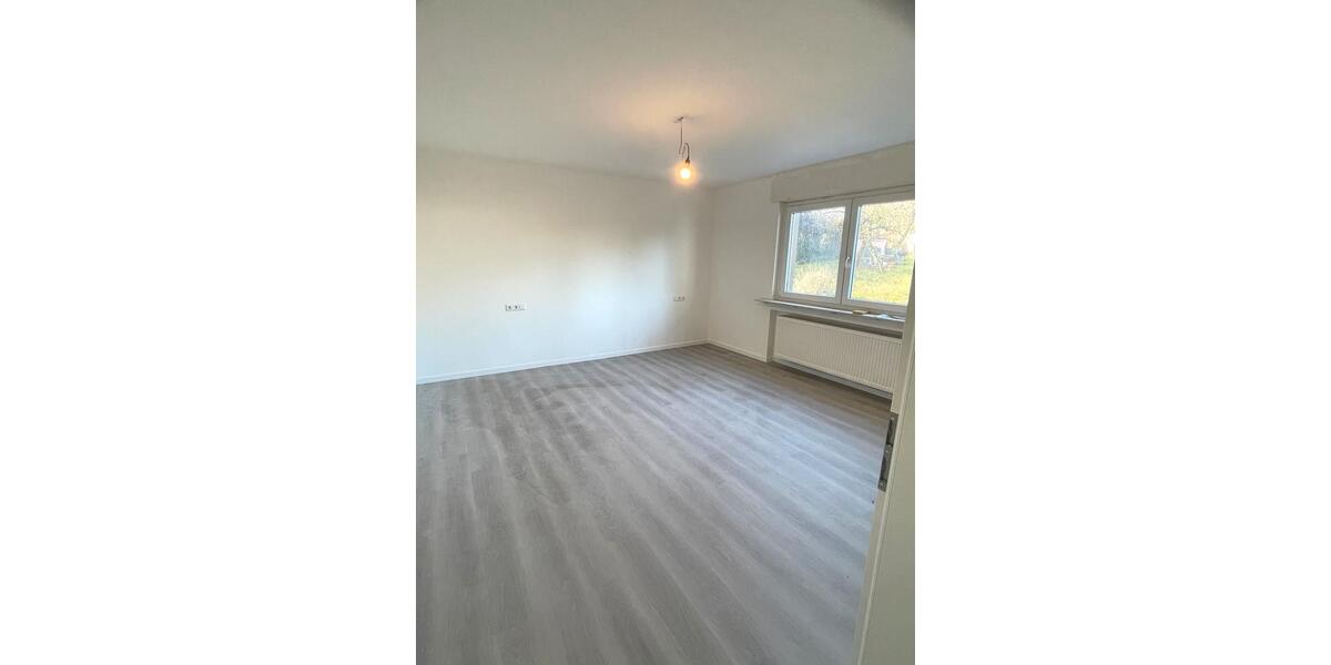 Erdgeschoßwohnung Pforzheim Eutingen - 4 Zimmer, 87 m&sup2;, 1.230&euro; | Angebot:24658904
