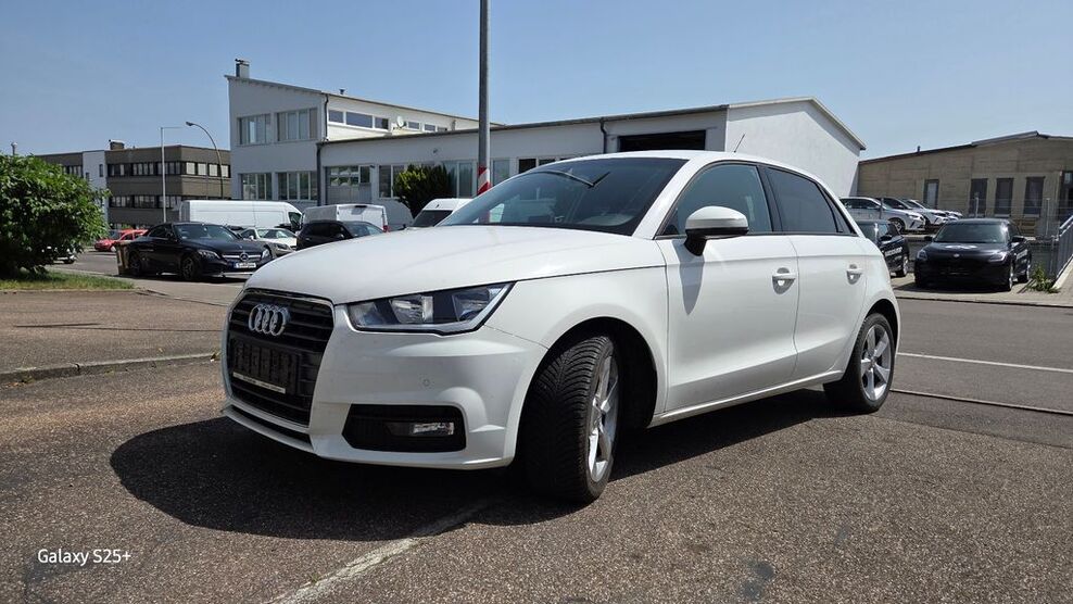 Audi A1 33.310 km 12.900 € Fellbach 70736