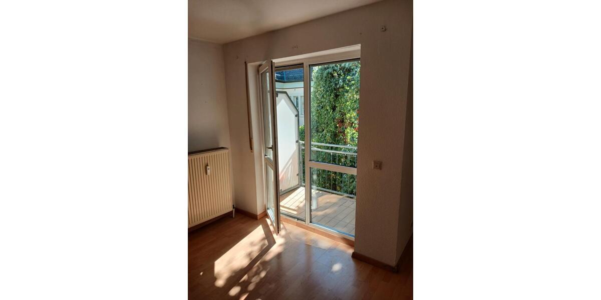 Etagenwohnung Pforzheim Eutingen - 1 Zimmer, 29 m&sup2;, 380&euro; | Angebot:27584055