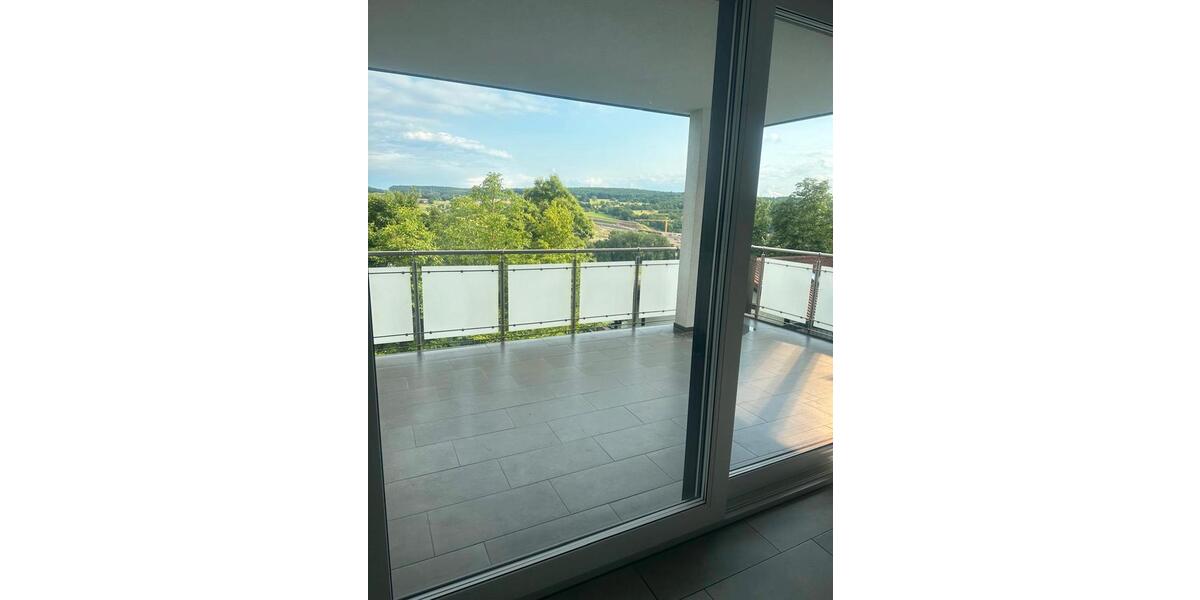 Etagenwohnung Pforzheim Eutingen - 3 Zimmer, 90 m&sup2;, 1.300&euro; | Angebot:24817757