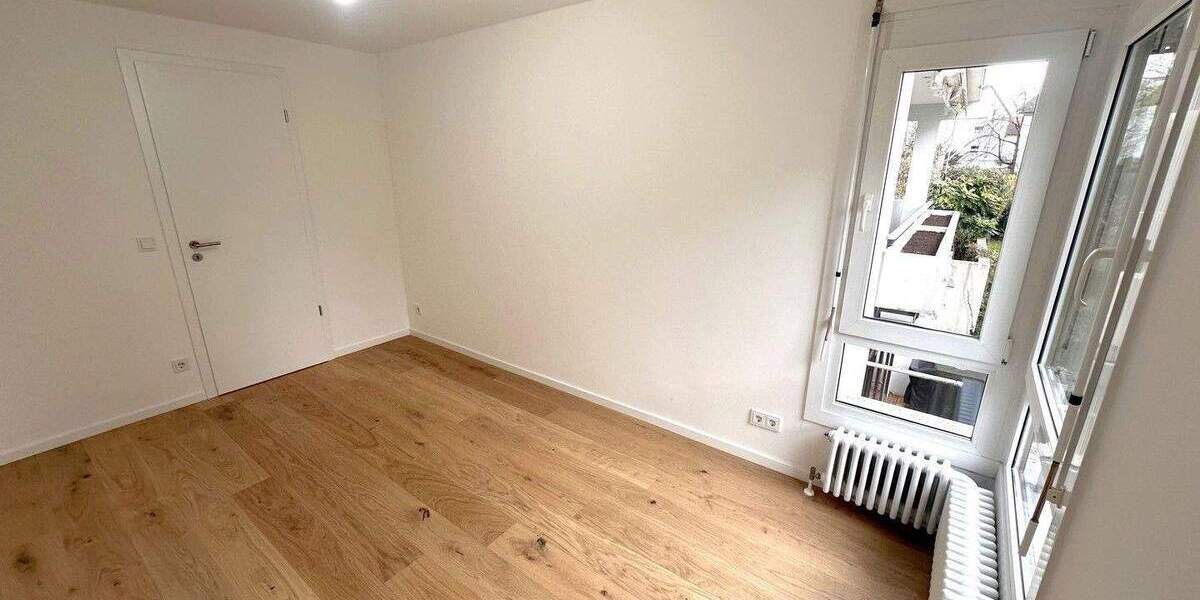 Etagenwohnung Esslingen Sulzgries - 5 Zimmer, 124 m&sup2;, 539.000&euro; | Angebot:25755931