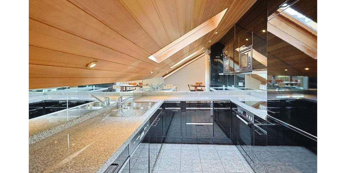 Großzügige Doppelhaushälfte mit Wohlfühlambiente und durchdachtem Raumkonzept 4 zimmer