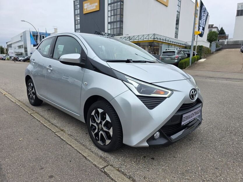 Toyota Aygo (X) 87.935 km 9.990 € Kornwestheim (bei Stuttgart) 70806