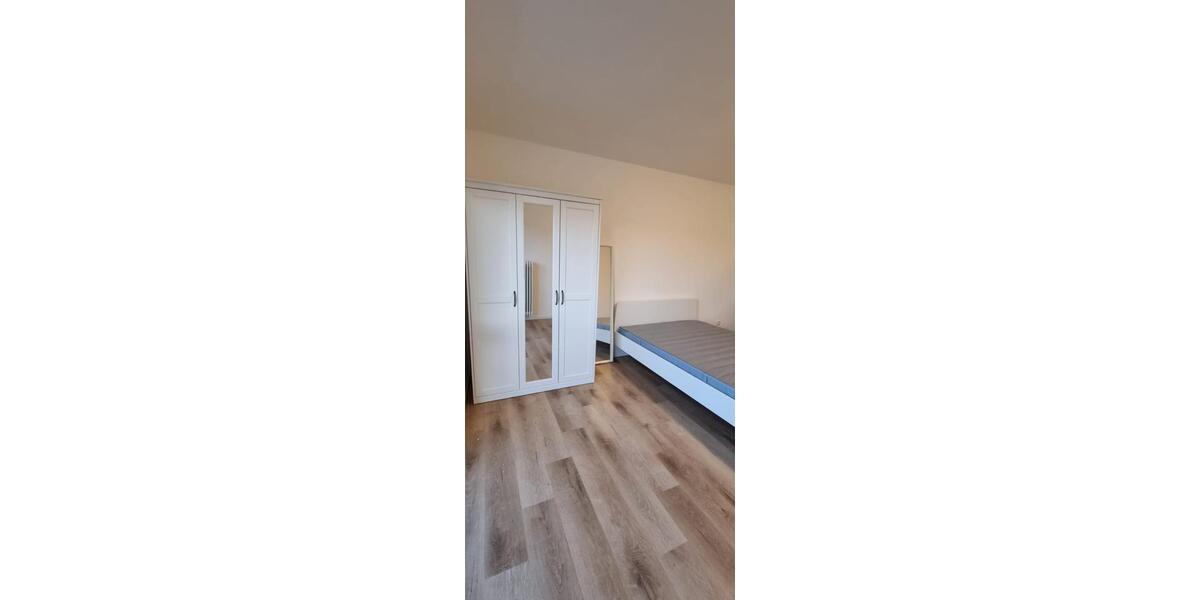 Etagenwohnung Stuttgart Stuttgart-Süd - 1 Zimmer, 28 m&sup2;, 810&euro; | Angebot:24749131