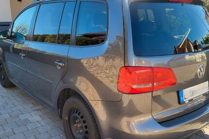 VW Touran 140.000 km 6.500 &euro; Rutesheim 71277