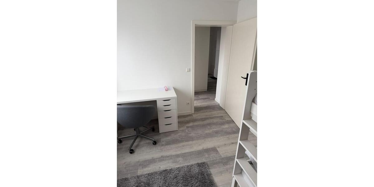 Etagenwohnung Markgröningen - 3 Zimmer, 73 m&sup2;, 1.270&euro; | Angebot:26366200