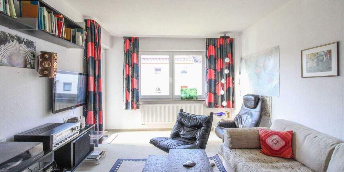 Reihenendhaus Stuttgart Rot - 6 Zimmer, 131 m&sup2;, 450.000&euro; | Angebot:24673655