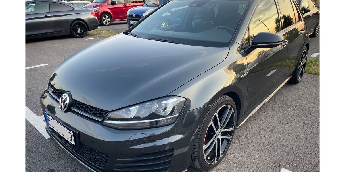 VW Golf 174.000 km 13.600 &euro; Echterdingen 70771